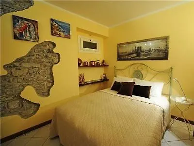 דירה Annina's House
